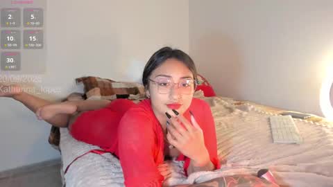 Snapshot of katharina_lopez chatting on September 20, 6:11 pm Katha online show from September 20, 6:11 pm