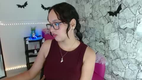 Snapshot of katharinasmith chatting on October 17, 5:17 pm Kathe online show from October 17, 5:17 pm