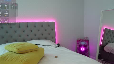 katherinepinke online show from October 21, 5:12 am