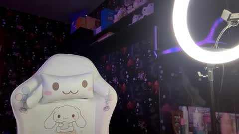 Luna online show from March 10, 3:49 pm