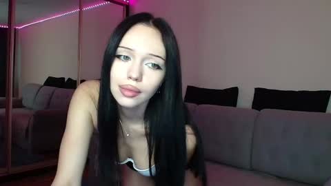 Snapshot of kathrineberry chatting on September 28, 6:11 am KathrineBerry online show from September 28, 6:11 am