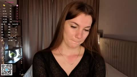 Lola online show from April 14, 4:16 am