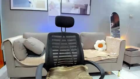 kathy online show from November 9, 2:15 am