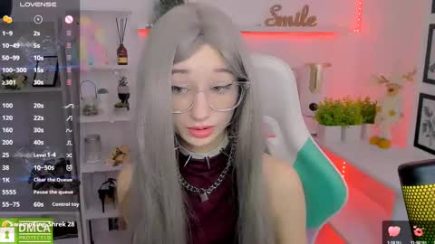 Snapshot of katia_kim chatting on February 17, 6:31 am Katia online show from February 17, 6:31 am