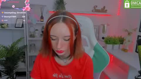Snapshot of katia_kim chatting on March 6, 9:36 am Katia online show from March 6, 9:36 am