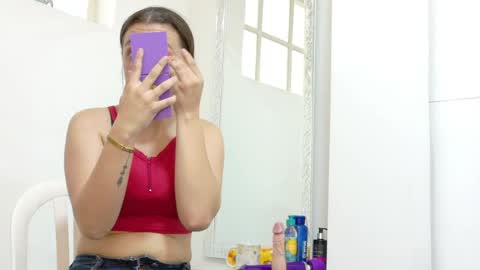 . . KATIA . . online show from May 31, 7:37 pm