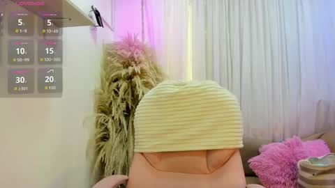 KATIA  online show from December 15, 12:45 pm