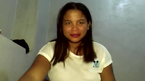 katibeauty00 online show from April 18, 7:10 am