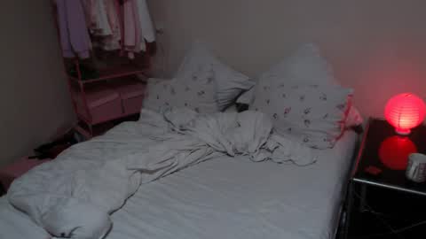 Katie Deville online show from April 12, 7:29 pm