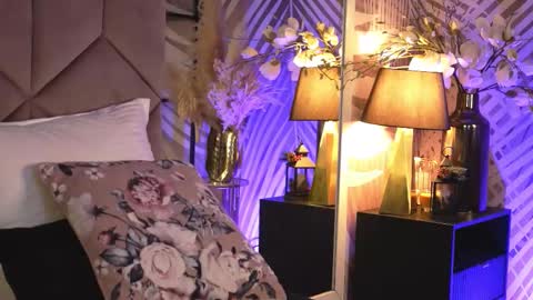 KatJolie online show from February 12, 9:29 pm