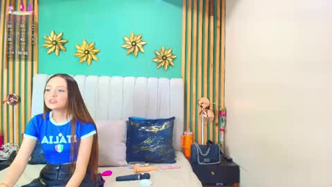 Snapshot of katlyn_martins chatting on March 9, 6:43 pm K A T L Y N online show from March 9, 6:43 pm