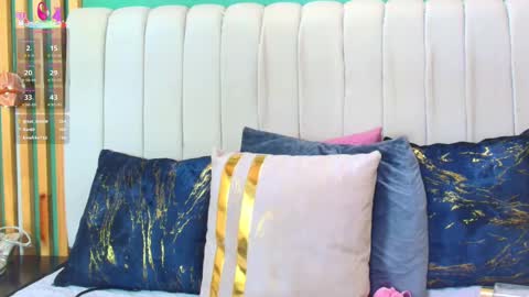 Snapshot of katlyn_martins chatting on February 25, 1:20 am K A T L Y N online show from February 25, 1:20 am