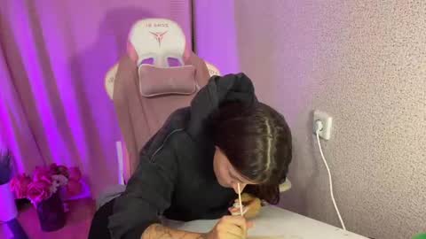   naked in pvt show 100 tk online show from October 19, 7:29 pm