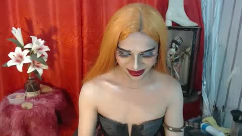 katrinadestroyer online show from April 24, 1:35 pm