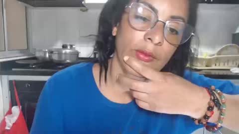 Snapshot of kattleyagray chatting on October 18, 8:46 pm KattleyaGrey online show from October 18, 8:46 pm