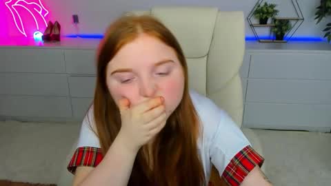 Snapshot of katty_rose8 chatting on September 22, 12:09 pm katty_rose8 online show from September 22, 12:09 pm