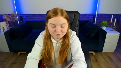 Snapshot of katty_rose8 chatting on September 29, 5:39 am katty_rose8 online show from September 29, 5:39 am