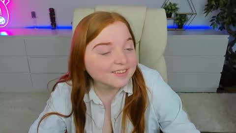 Snapshot of katty_rose8 chatting on September 10, 4:19 pm katty_rose8 online show from September 10, 4:19 pm