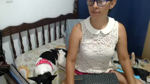angel online show from July 8, 8:01 pm