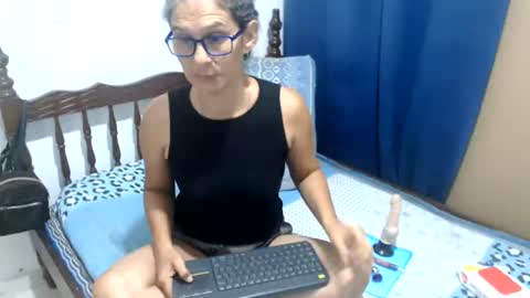 angel online show from June 26, 10:15 pm