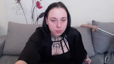 Katty online show from February 8, 11:45 pm