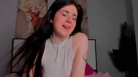 Snapshot of katy_bliss chatting on October 20, 6:51 am katy_bliss online show from October 20, 6:51 am