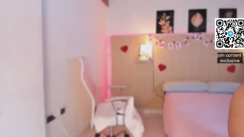 Snapshot of katya_rogerss chatting on September 15, 12:56 am katya online show from September 15, 12:56 am
