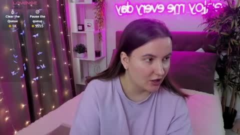 Kate online show from April 23, 6:21 am