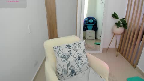 Katherine online show from April 12, 6:12 pm