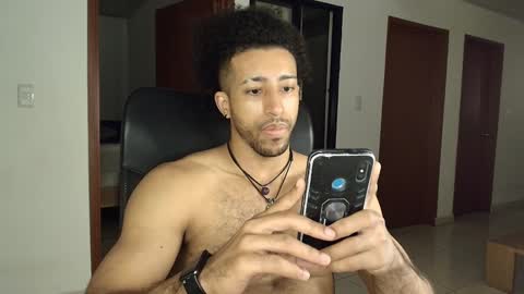 Kauri Lop online show from December 17, 3:17 am