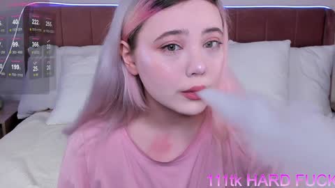 Yuki  online show from January 10, 8:40 am