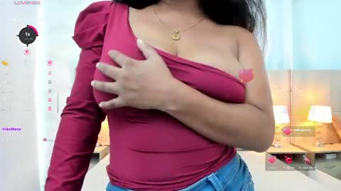   online show from July 8, 11:46 am