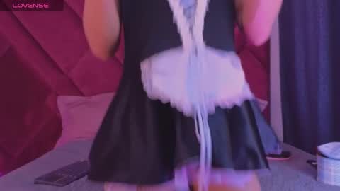 Snapshot of kayalstone chatting on October 15, 2:37 am Cattleya stone online show from October 15, 2:37 am