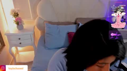 kaylachannell online show from March 9, 3:44 am