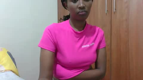 kaylar online show from April 3, 6:59 pm