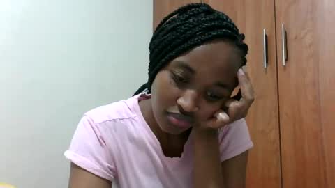 kaylar online show from July 9, 6:56 pm