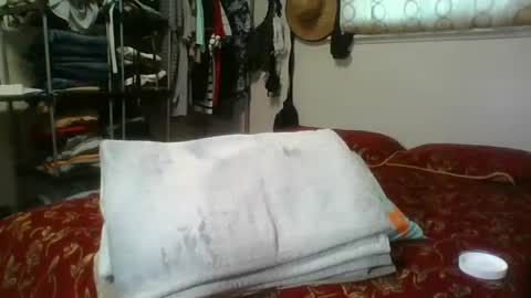 kaylee kakes online show from October 9, 4:56 pm