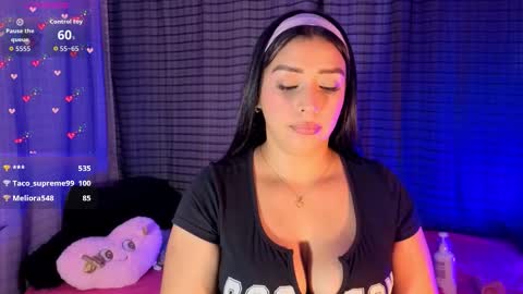 Snapshot of kayleemorales chatting on October 17, 8:13 pm Kaylee online show from October 17, 8:13 pm