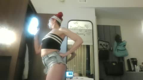 kayleerider32 online show from December 17, 12:17 am