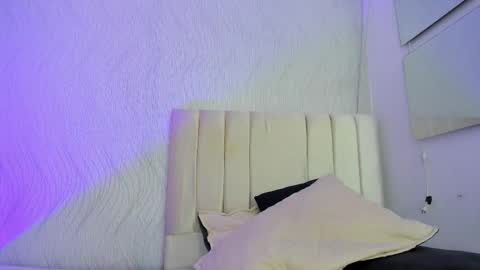 Kayna online show from November 26, 7:21 pm