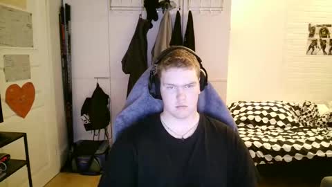 Aatu online show from January 18, 7:23 pm