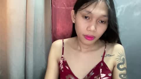 Its me Cora online show from November 7, 4:48 am