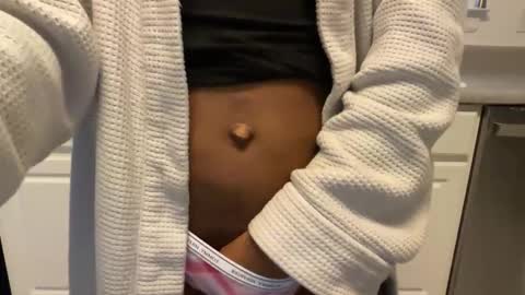 Keephimcum69me online show from December 20, 9:44 pm