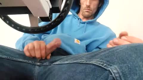 Dexter online show from April 11, 2:21 pm