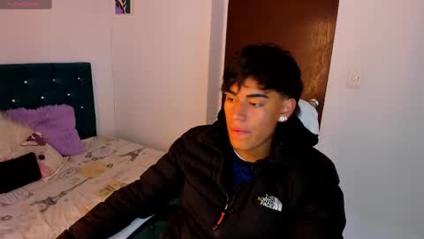 Keevin online show from March 9, 6:21 pm