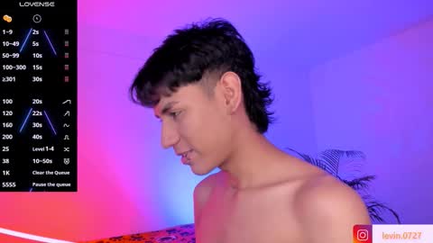 Snapshot of keiner_smith chatting on October 19, 11:20 pm Alejandro Gonzalez online show from October 19, 11:20 pm