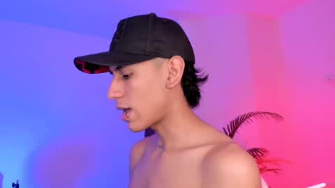 Alejandro Gonzalez online show from November 13, 7:16 pm