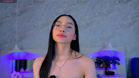 Keira Corleone online show from November 14, 4:25 am