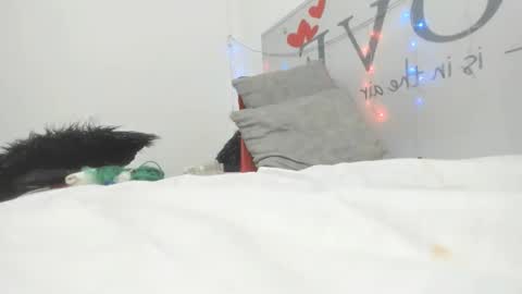 keira online show from December 27, 4:54 pm