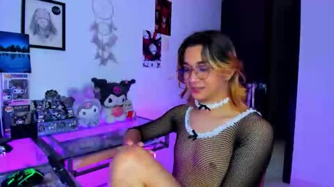 Keita moon online show from February 9, 8:33 pm